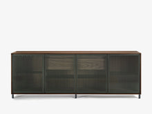 Sideboard mit Glastüren